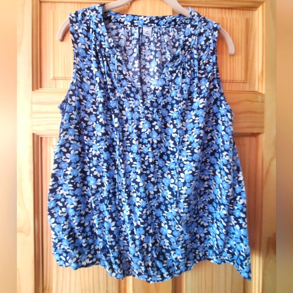 Women's blouse